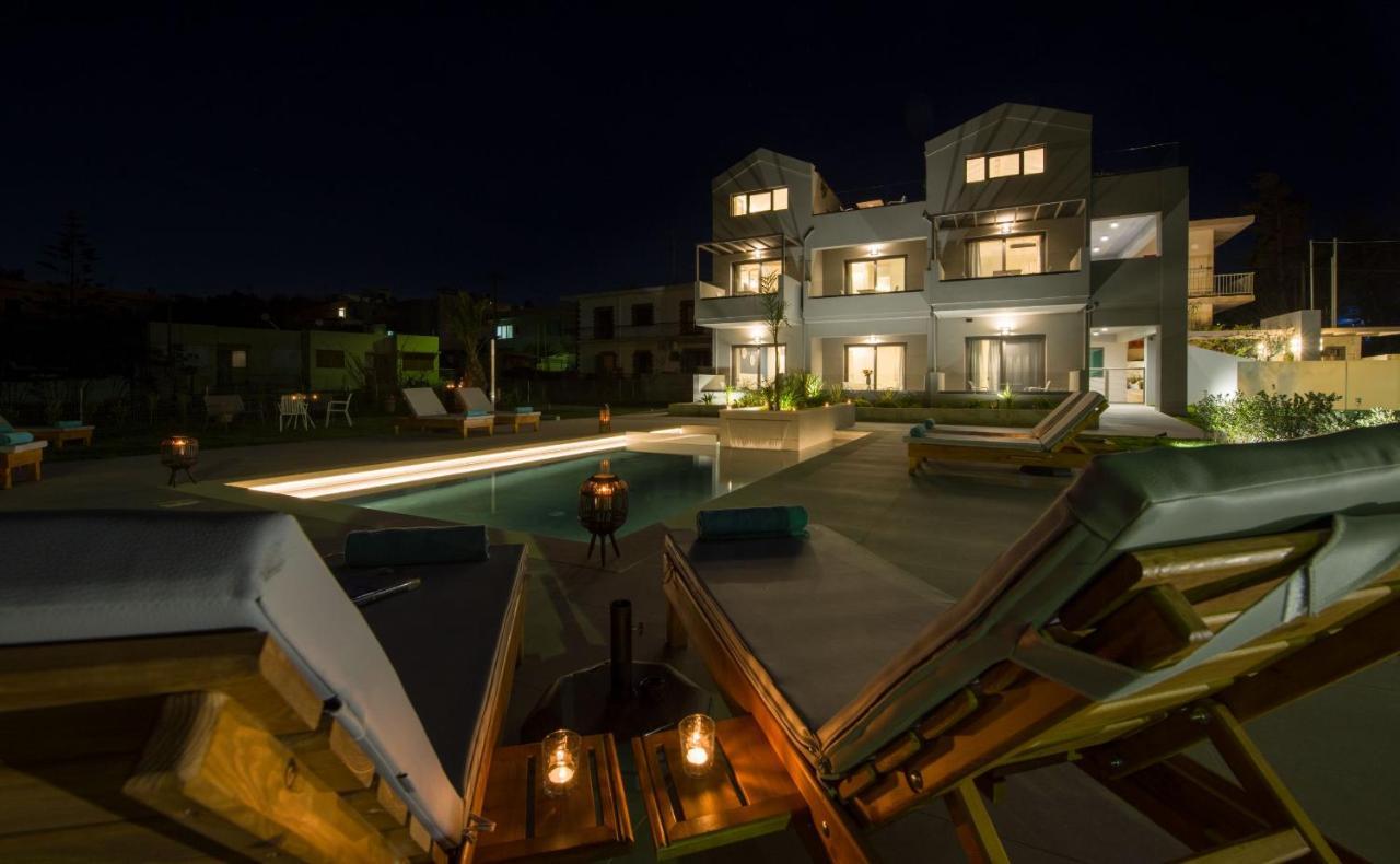 Eleanthi Modern Living Apartment Galatas  ภายนอก รูปภาพ
