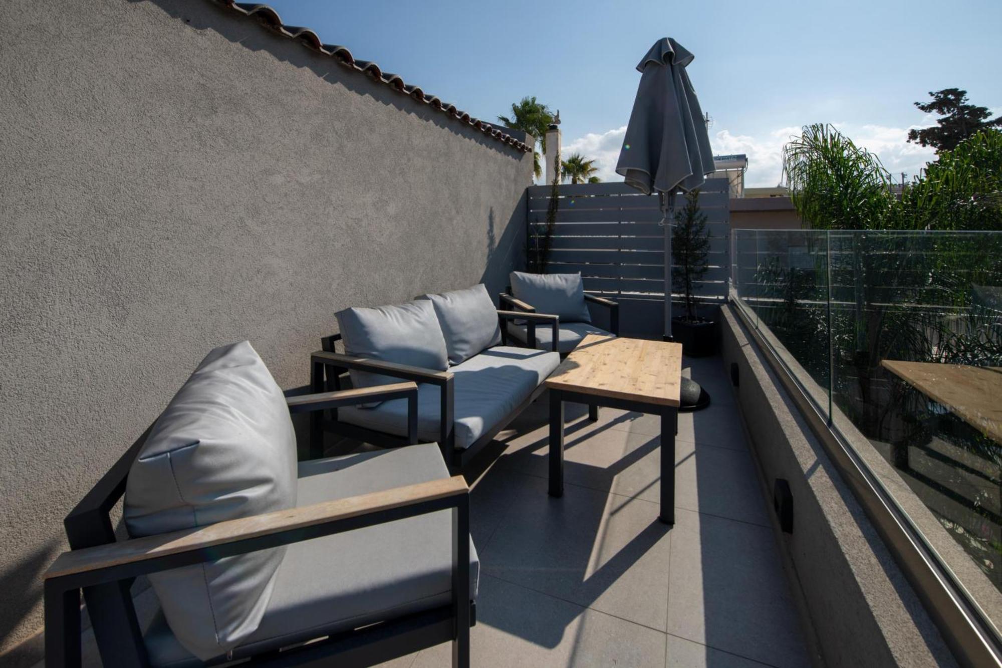 Eleanthi Modern Living Apartment Galatas  ภายนอก รูปภาพ